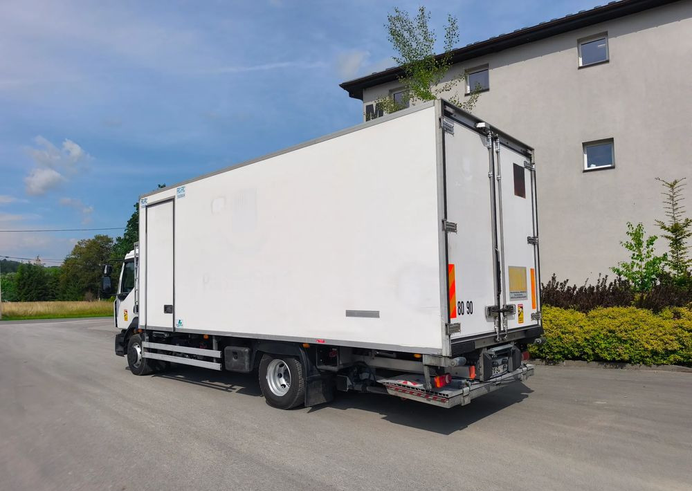 Renault Gama D 210 rama do zabudowy poduszka klima - Camião chassi: foto 4 Renault Gama D 210 rama do zabudowy poduszka klima - Camião chassi: foto 4