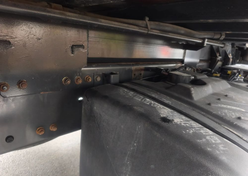 Renault Gama D 26.320 skrzynia hds palfinger PK15500 - Camião de caixa aberta/ Plataforma, Camião grua: foto 5 Renault Gama D 26.320 skrzynia hds palfinger PK15500 - Camião de caixa aberta/ Plataforma, Camião grua: foto 5