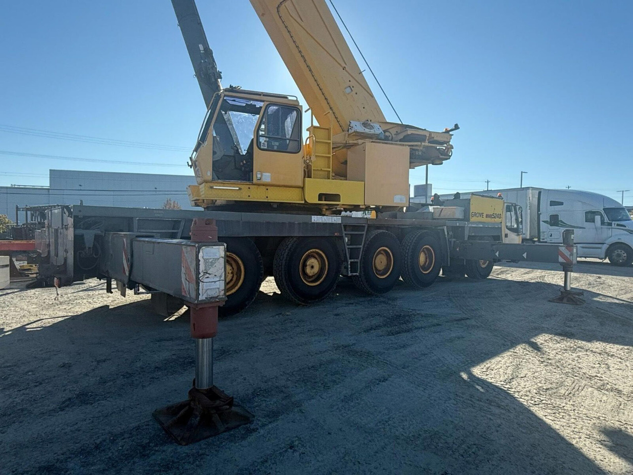Grove Grove GMK 5200 - Grua todo o terreno: foto 4 Grove Grove GMK 5200 - Grua todo o terreno: foto 4