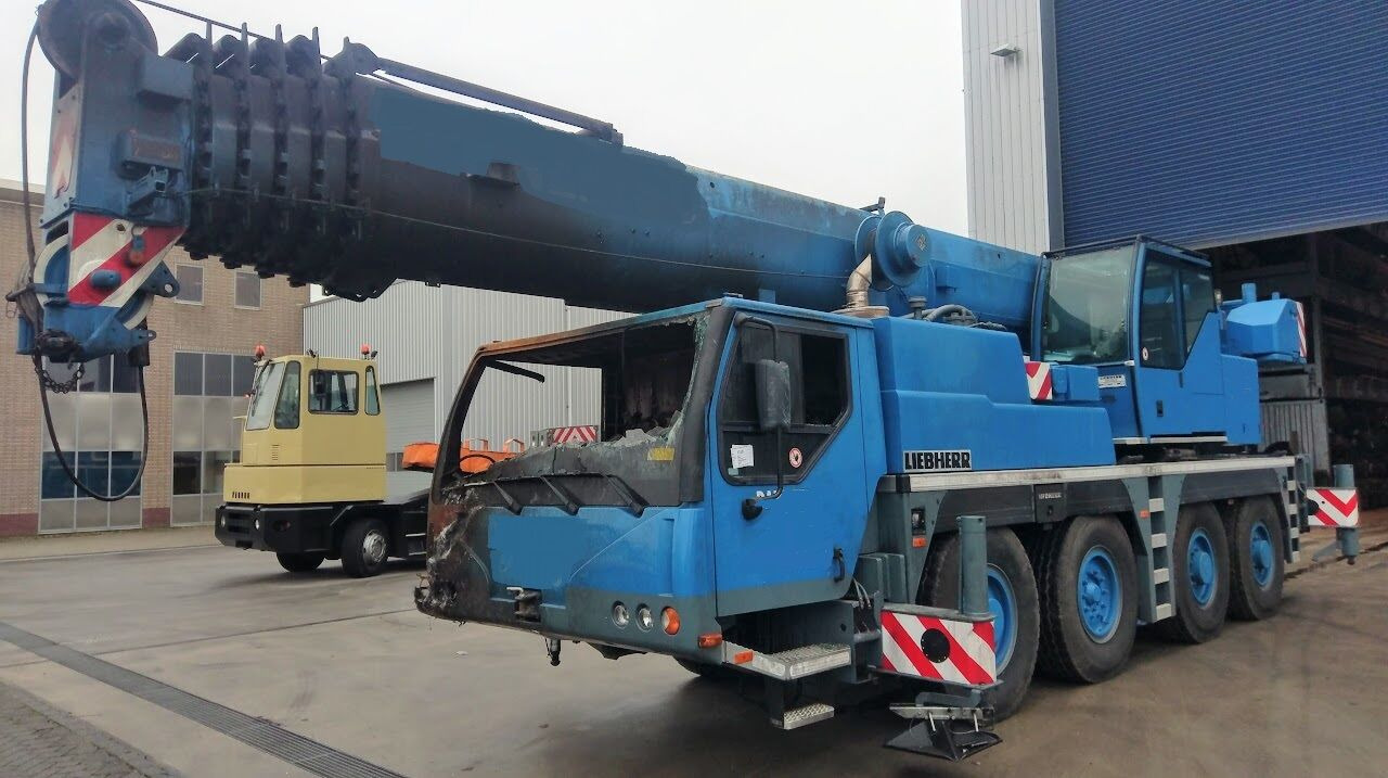 Liebherr LTM 1070-4.1 - Grua móvel: foto 1 Liebherr LTM 1070-4.1 - Grua móvel: foto 1