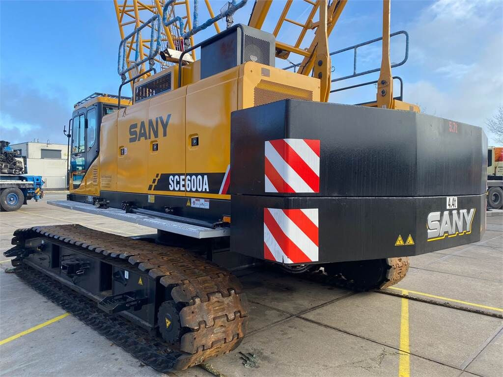 Palfinger Palfinger-Sany SANY SCE600A - Guindaste sobre esteiras: foto 4 Palfinger Palfinger-Sany SANY SCE600A - Guindaste sobre esteiras: foto 4