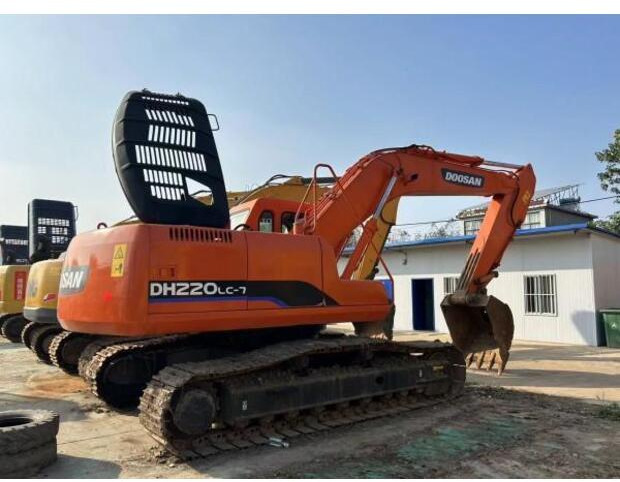 2019 Doosan DH220-7 - Escavadora de rastos: foto 1 2019 Doosan DH220-7 - Escavadora de rastos: foto 1