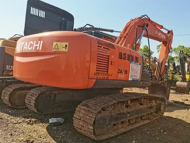 Escavadora de rastos 2022 Hitachi ZX240: foto 7