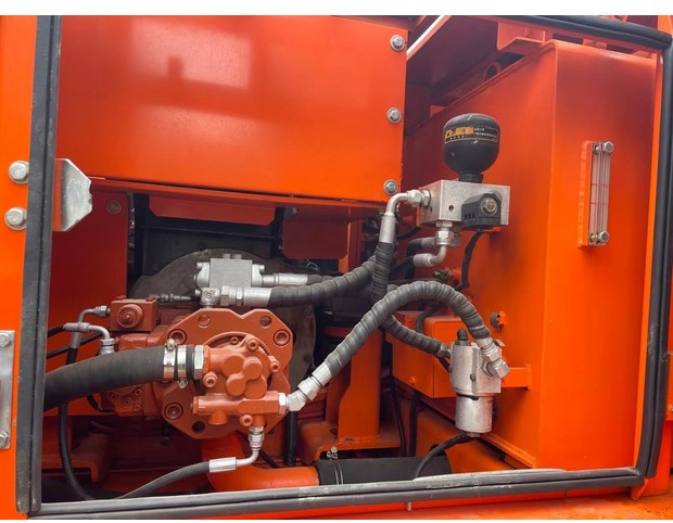 2023 Doosan DH150 - Escavadora de rastos: foto 4 2023 Doosan DH150 - Escavadora de rastos: foto 4