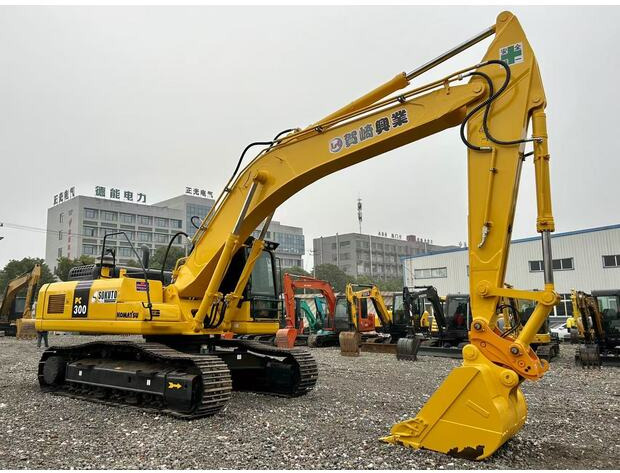 2023 Komatsu PC300-7 - Escavadora de rastos: foto 4 2023 Komatsu PC300-7 - Escavadora de rastos: foto 4