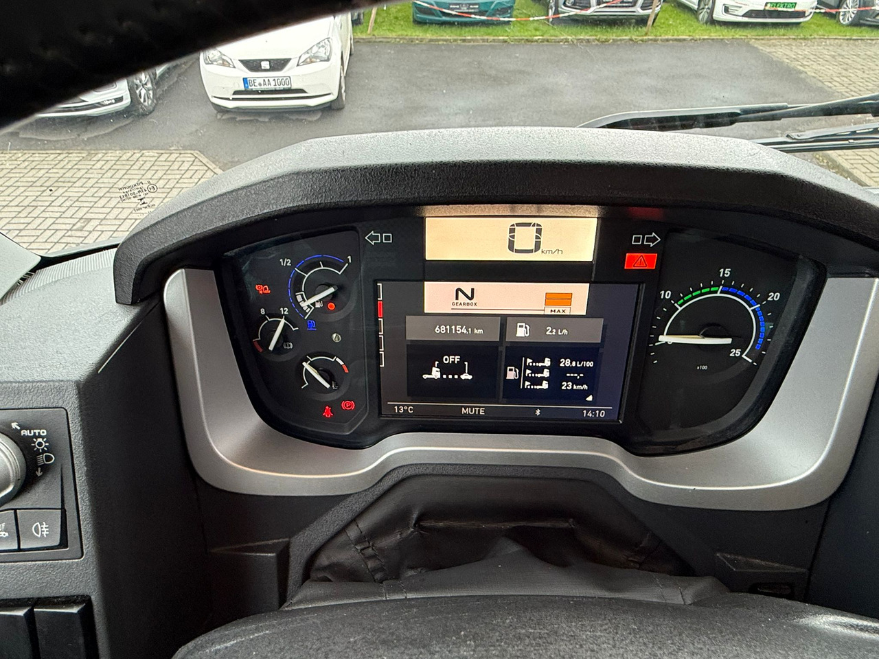 Tractor RENAULT T: foto 12