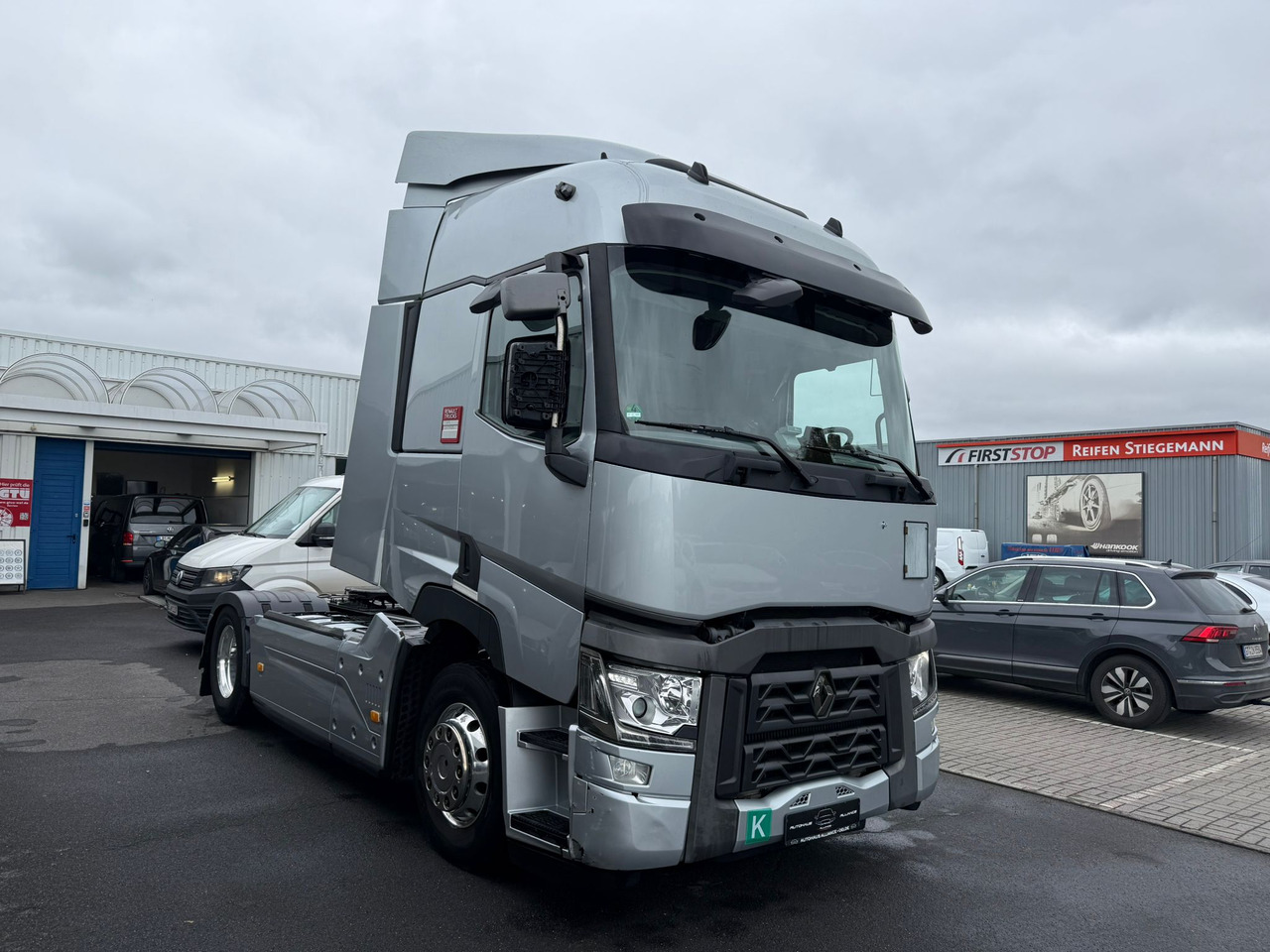 RENAULT T - Tractor: foto 3 RENAULT T - Tractor: foto 3