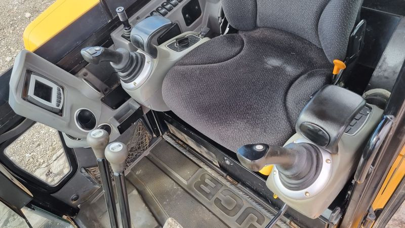 JCB JCB 65R-1 - Mini escavadeira: foto 5 JCB JCB 65R-1 - Mini escavadeira: foto 5