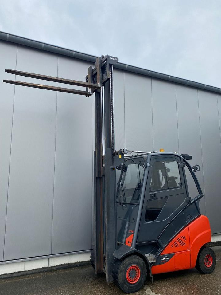 Linde Linde H 35 T - 6.012 h - Seitenschieber - - Empilhadeira a gás: foto 5 Linde Linde H 35 T - 6.012 h - Seitenschieber - - Empilhadeira a gás: foto 5