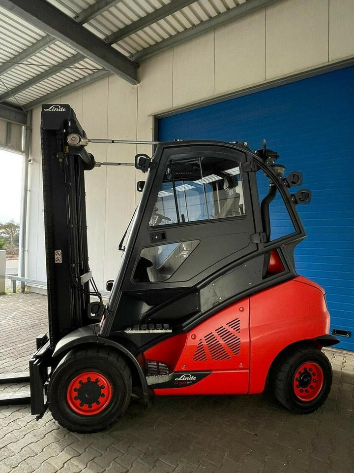 Linde Linde H 50 T - 7.390 h - Seitenschieber/Zinken neu - - Empilhadeira a gás: foto 1 Linde Linde H 50 T - 7.390 h - Seitenschieber/Zinken neu - - Empilhadeira a gás: foto 1