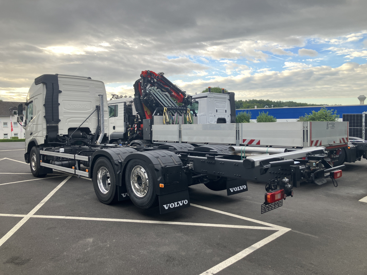 VOLVO FMX 540 6x2 Globetrotter Chassis - Camião chassi: foto 3 VOLVO FMX 540 6x2 Globetrotter Chassis - Camião chassi: foto 3