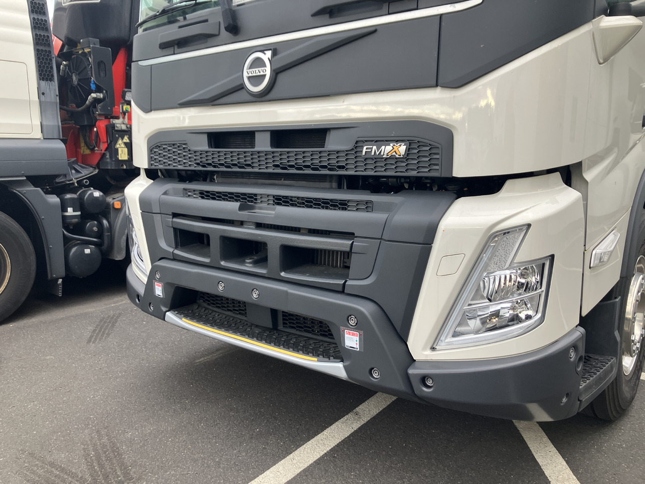 VOLVO FMX 540 6x2 Globetrotter Chassis - Camião chassi: foto 5 VOLVO FMX 540 6x2 Globetrotter Chassis - Camião chassi: foto 5