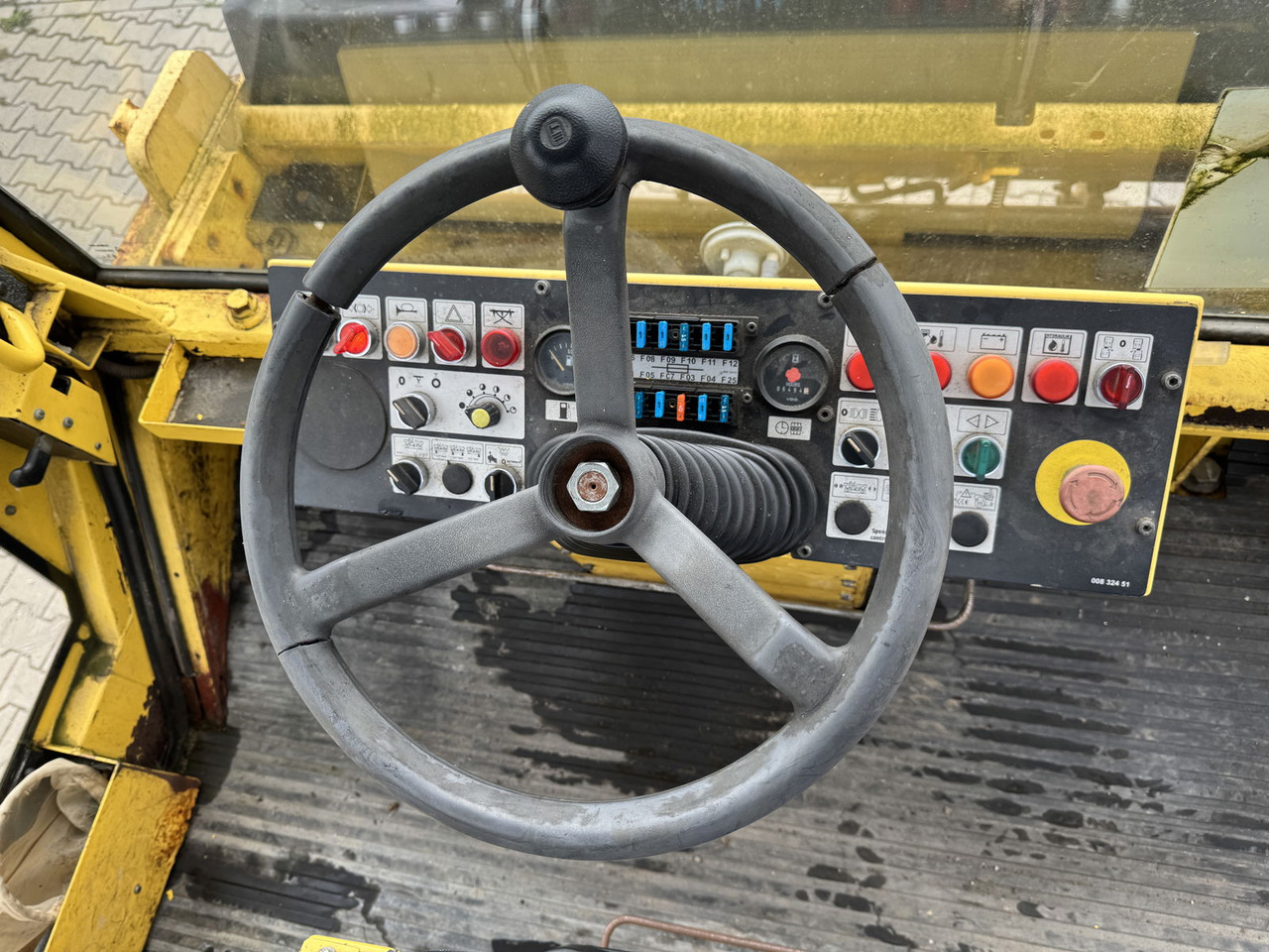 Bomag BW 151 AC-2 - Rolo combinado: foto 4 Bomag BW 151 AC-2 - Rolo combinado: foto 4