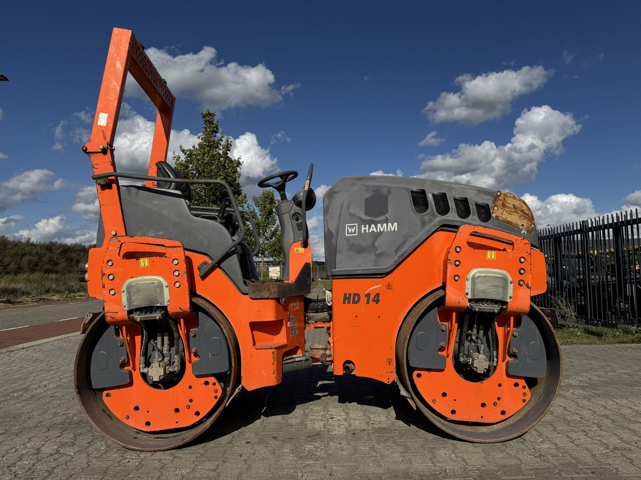 Hamm HD 14 VV - Compactador de asfalto: foto 1 Hamm HD 14 VV - Compactador de asfalto: foto 1