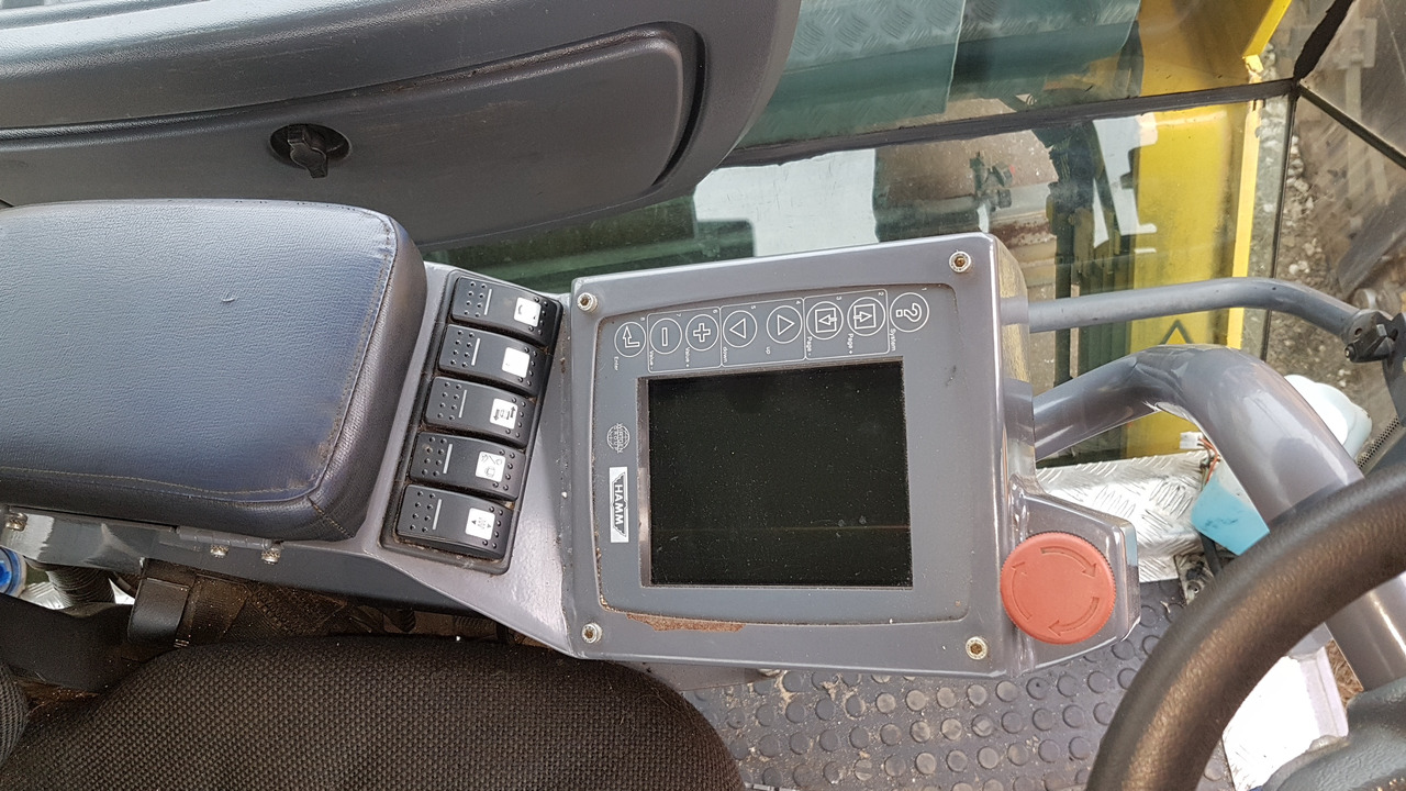 HAMM DV 90 VV - Compactador de asfalto: foto 4 HAMM DV 90 VV - Compactador de asfalto: foto 4