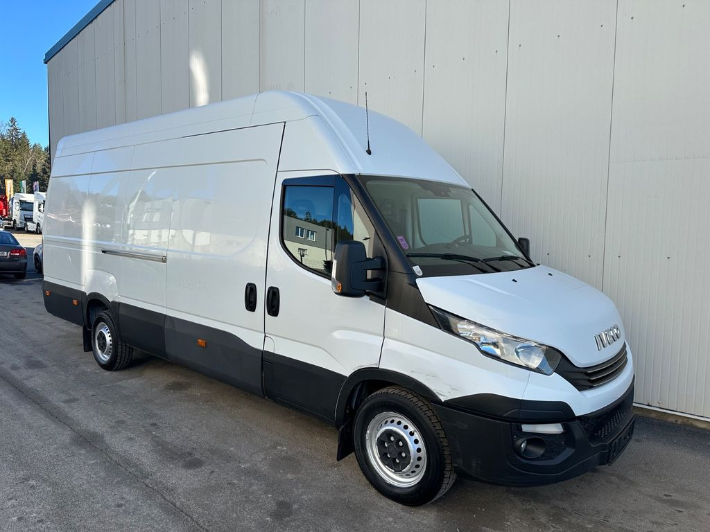 Iveco Daily 35S14 MAXI L4H3 HiMatic Iveco Daily 35S14 MAXI L4H3 HiMatic - Furgão: foto 2 Iveco Daily 35S14 MAXI L4H3 HiMatic Iveco Daily 35S14 MAXI L4H3 HiMatic - Furgão: foto 2