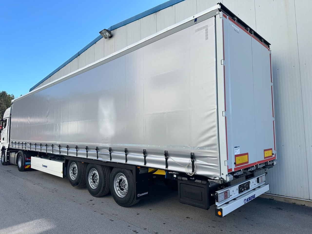 Krone SDP27 Lift/Pal-Kast/Alulatten Krone SDP27 Lift/Pal-Kast/Alulatten 5STK - Semi-reboque de lona: foto 4 Krone SDP27 Lift/Pal-Kast/Alulatten Krone SDP27 Lift/Pal-Kast/Alulatten 5STK - Semi-reboque de lona: foto 4