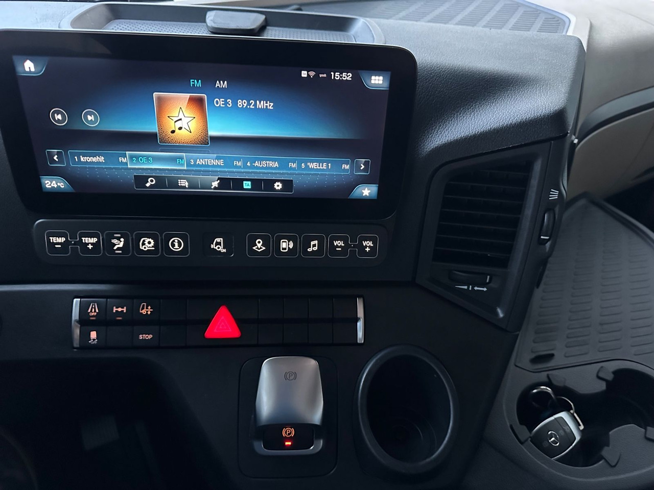 Mercedes-Benz Actros 2545  2T LBW - Camião transportador de contêineres/ Caixa móvel: foto 4 Mercedes-Benz Actros 2545  2T LBW - Camião transportador de contêineres/ Caixa móvel: foto 4