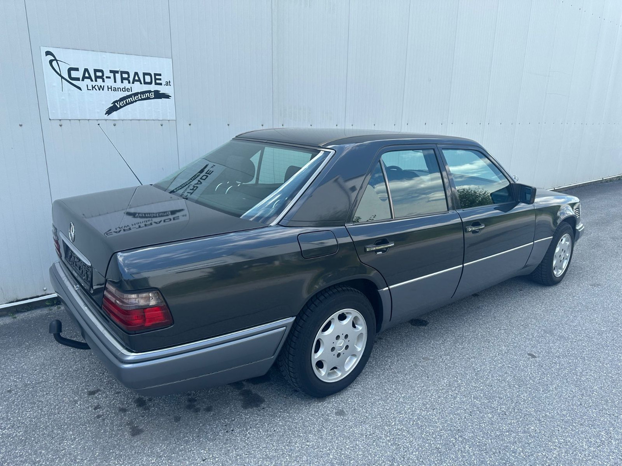 Mercedes-Benz E 250 DIESEL - Sedan: foto 4 Mercedes-Benz E 250 DIESEL - Sedan: foto 4