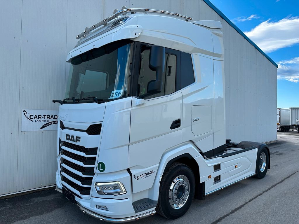 DAF XG 530 Retarder Standklima 3 Jahre Garantie - Tractor: foto 1 DAF XG 530 Retarder Standklima 3 Jahre Garantie - Tractor: foto 1