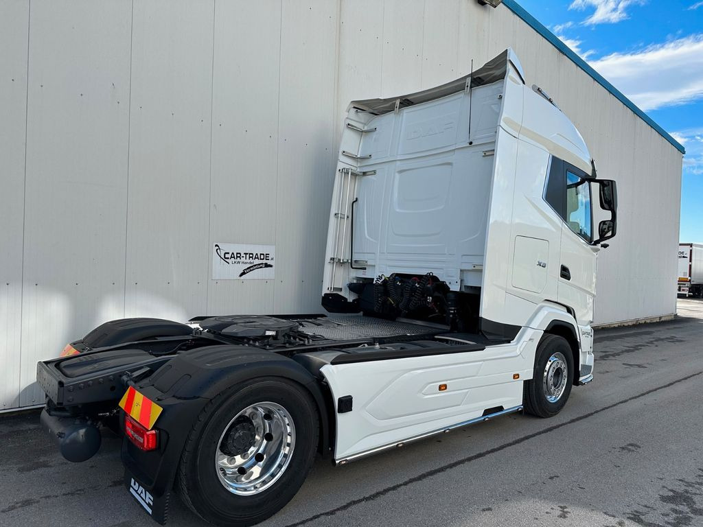 DAF XG 530 Retarder Standklima 3 Jahre Garantie - Tractor: foto 4 DAF XG 530 Retarder Standklima 3 Jahre Garantie - Tractor: foto 4