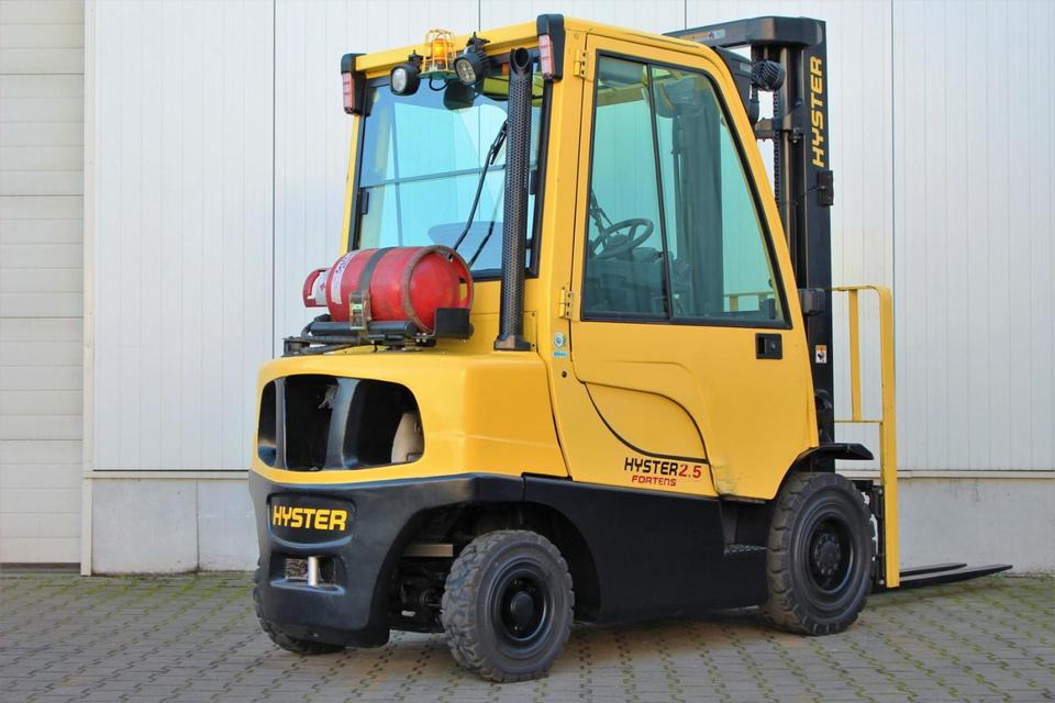 HYSTER H2.5FT Gas 2500kg Kabine 2018 Stapler UVV ✅ - Empilhadeira a gás: foto 1 HYSTER H2.5FT Gas 2500kg Kabine 2018 Stapler UVV ✅ - Empilhadeira a gás: foto 1