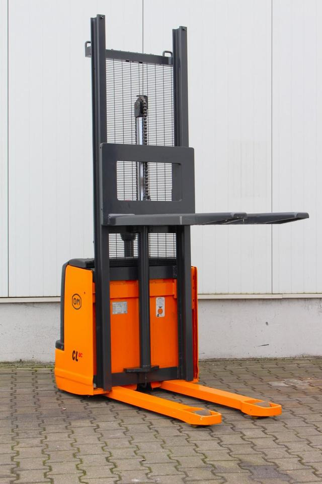 Stacker OM CL10,5ac - Batterie NEU: foto 15 Stacker OM CL10,5ac - Batterie NEU: foto 15