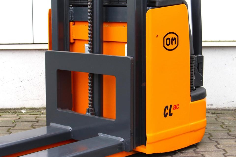 Stacker OM CL10,5ac - Batterie NEU: foto 17 Stacker OM CL10,5ac - Batterie NEU: foto 17