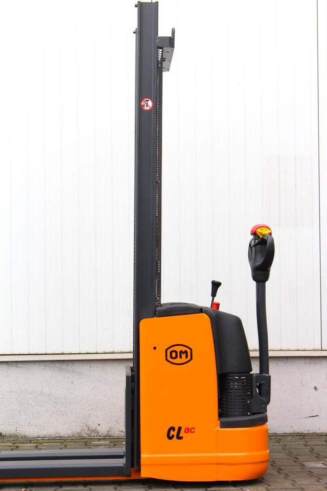 Stacker OM CL10,5ac - Batterie NEU: foto 12 Stacker OM CL10,5ac - Batterie NEU: foto 12