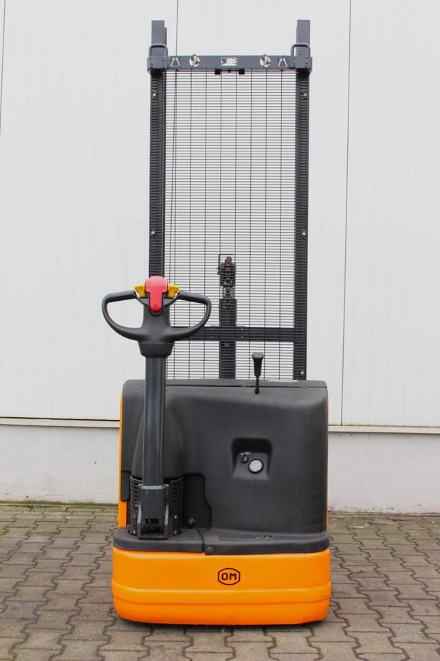 Stacker OM CL10,5ac - Batterie NEU: foto 14 Stacker OM CL10,5ac - Batterie NEU: foto 14