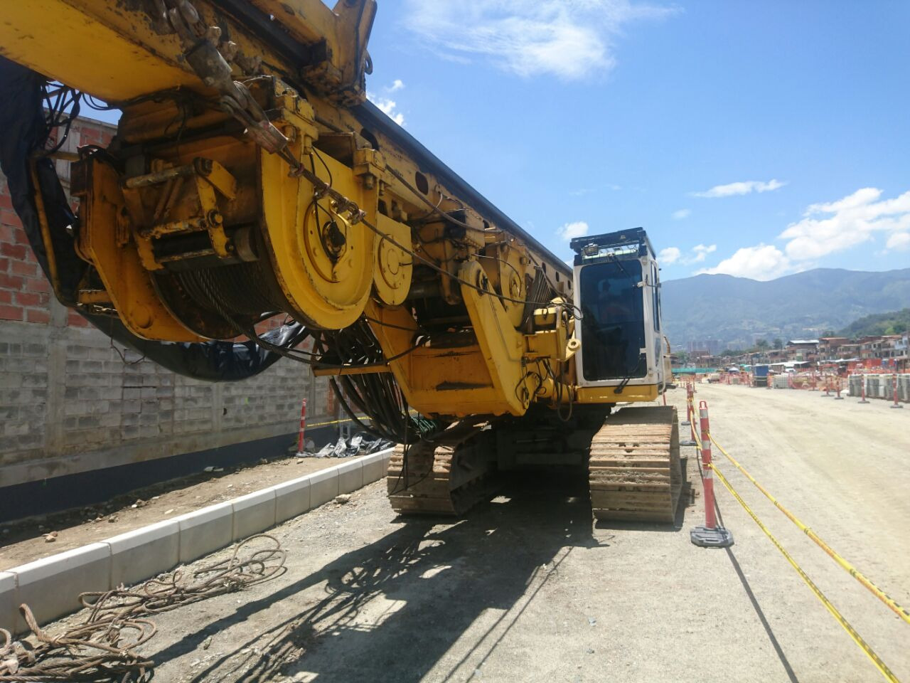 BAUER BG 22H - Máquina de perfuração: foto 4 BAUER BG 22H - Máquina de perfuração: foto 4