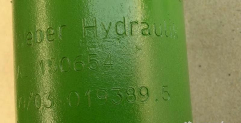 JOHN DEERE 6420 SIŁOWNIK AL150654 - Direcção: foto 2 JOHN DEERE 6420 SIŁOWNIK AL150654 - Direcção: foto 2