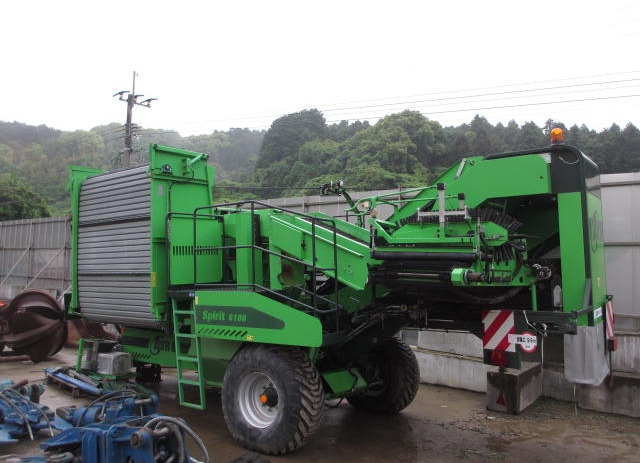 AVR SPIRIT6100 - Colheitadeira de batatas: foto 4 AVR SPIRIT6100 - Colheitadeira de batatas: foto 4