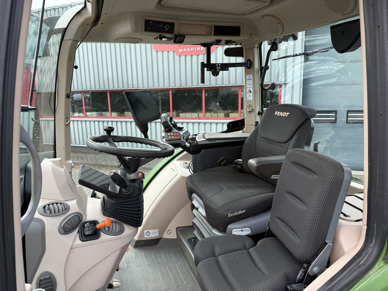 Fendt 724 Vario Gen 6 Profi Plus - Trator: foto 5 Fendt 724 Vario Gen 6 Profi Plus - Trator: foto 5