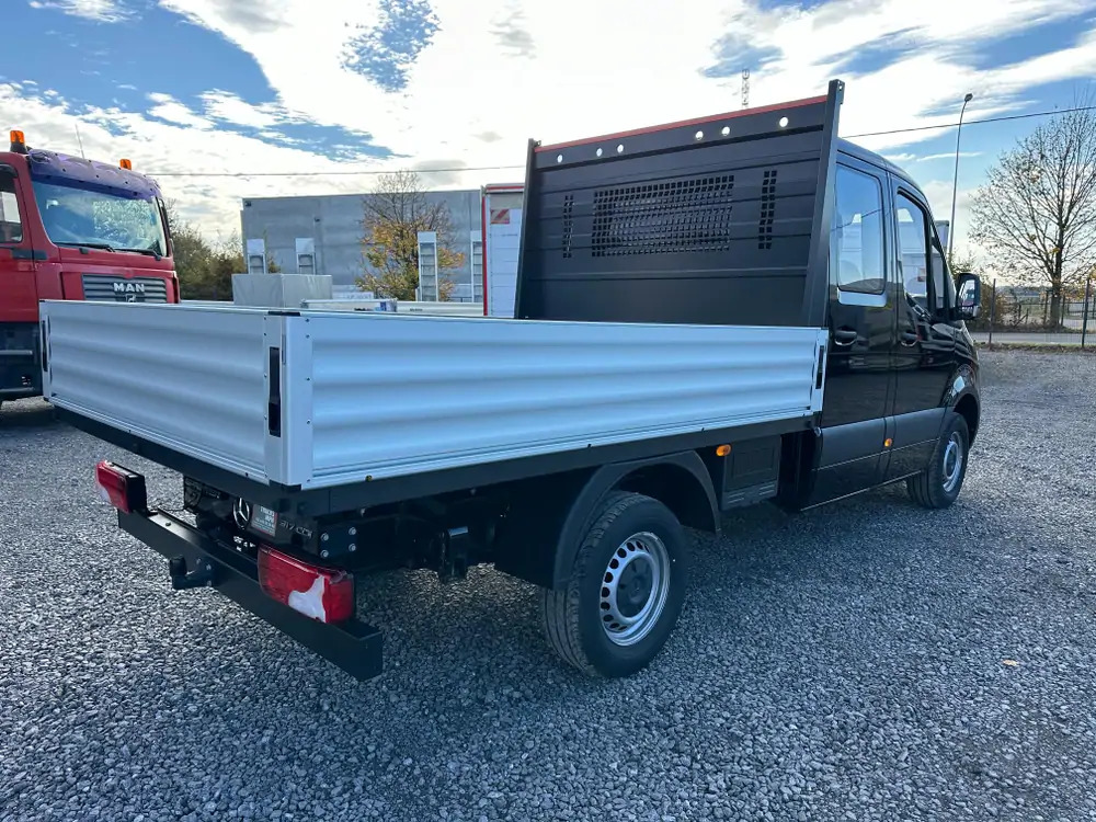 Mercedes-Benz Sprinter 317 CDI * BRAND NEW*CREW CAB 7 SEATS - Carrinha de caixa aberta, Carrinha cabine dupla: foto 3 Mercedes-Benz Sprinter 317 CDI * BRAND NEW*CREW CAB 7 SEATS - Carrinha de caixa aberta, Carrinha cabine dupla: foto 3