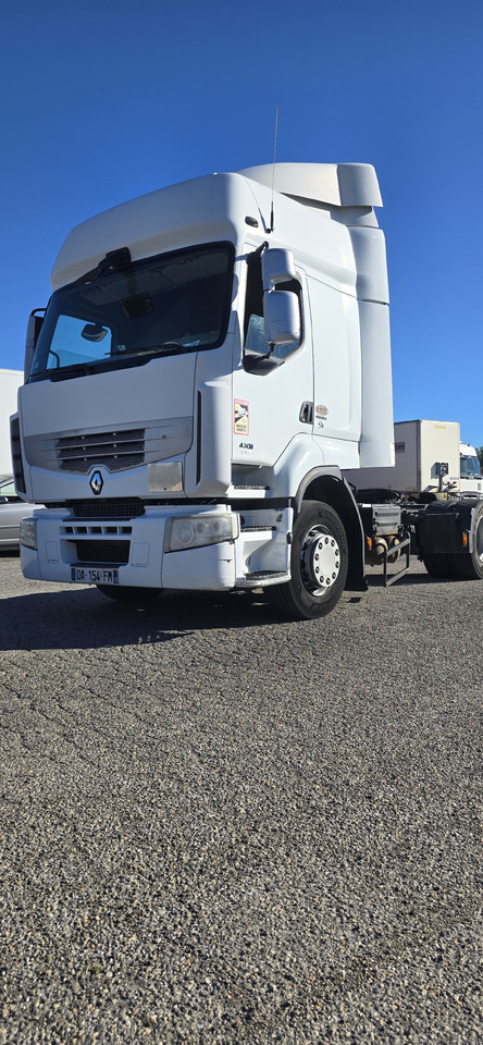 RENAULT PRENIUM - Tractor: foto 1 RENAULT PRENIUM - Tractor: foto 1