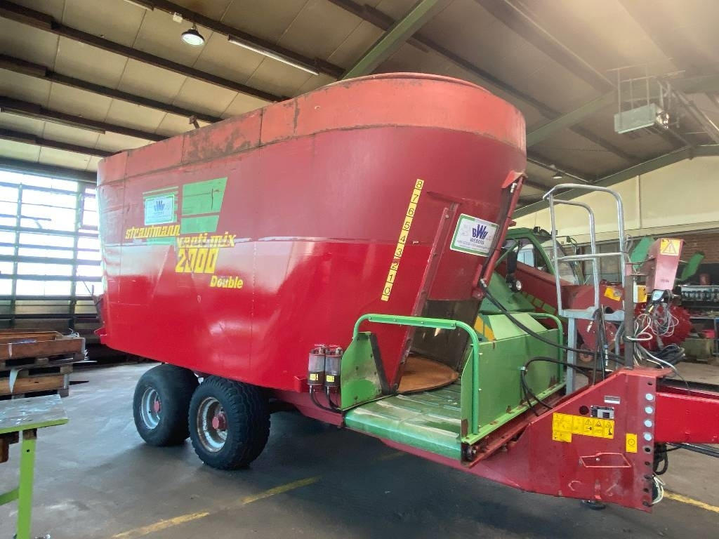 Strautmann Verti Mix 2000 Double - Misturadora Alimentadora: foto 2 Strautmann Verti Mix 2000 Double - Misturadora Alimentadora: foto 2