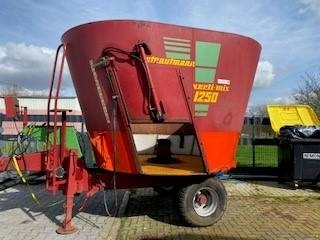Strautmann Vertimix 1250 - Misturadora Alimentadora: foto 1 Strautmann Vertimix 1250 - Misturadora Alimentadora: foto 1