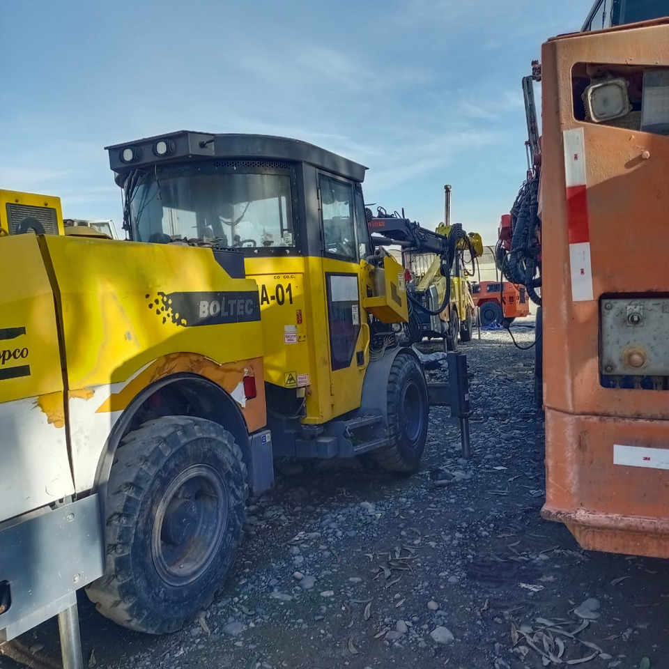 EPIROC BOLTEC S - Máquina de mineração: foto 5 EPIROC BOLTEC S - Máquina de mineração: foto 5