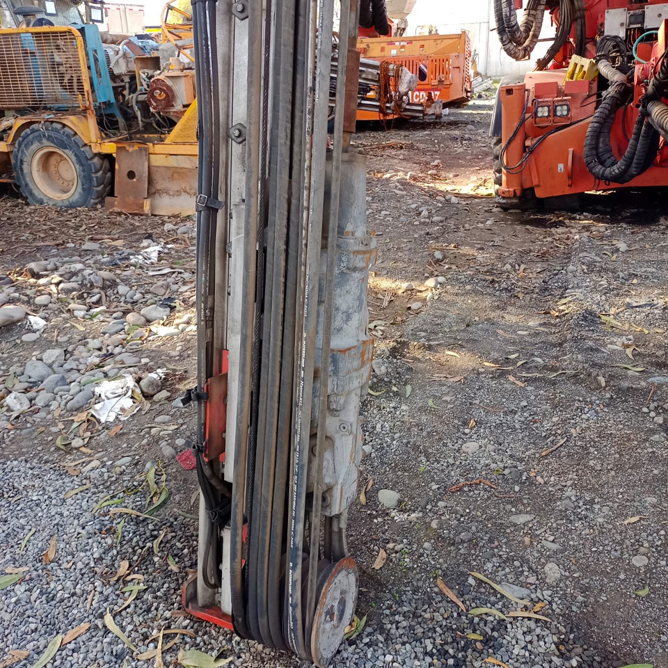 Máquina de mineração Sandvik DT1131-SC DT1230i: foto 34