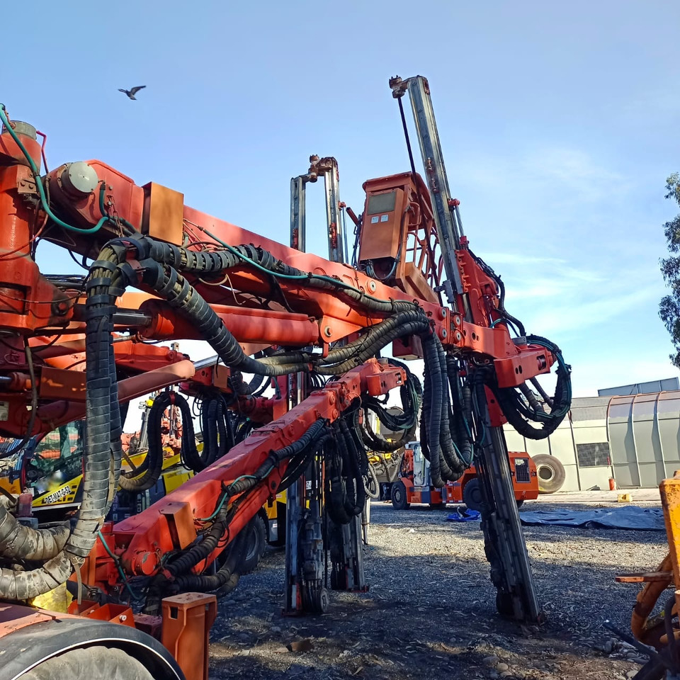 Máquina de mineração Sandvik DT1131-SC DT1230i: foto 43