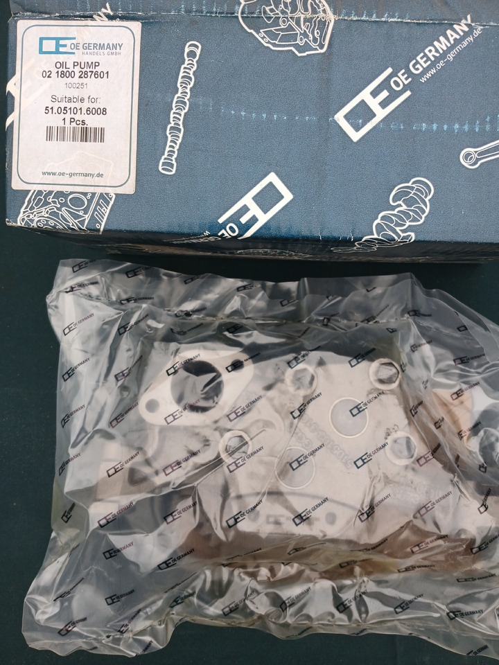 OE Germany Oilpump for MAN 0218002876008 - Motor e peças: foto 1 OE Germany Oilpump for MAN 0218002876008 - Motor e peças: foto 1