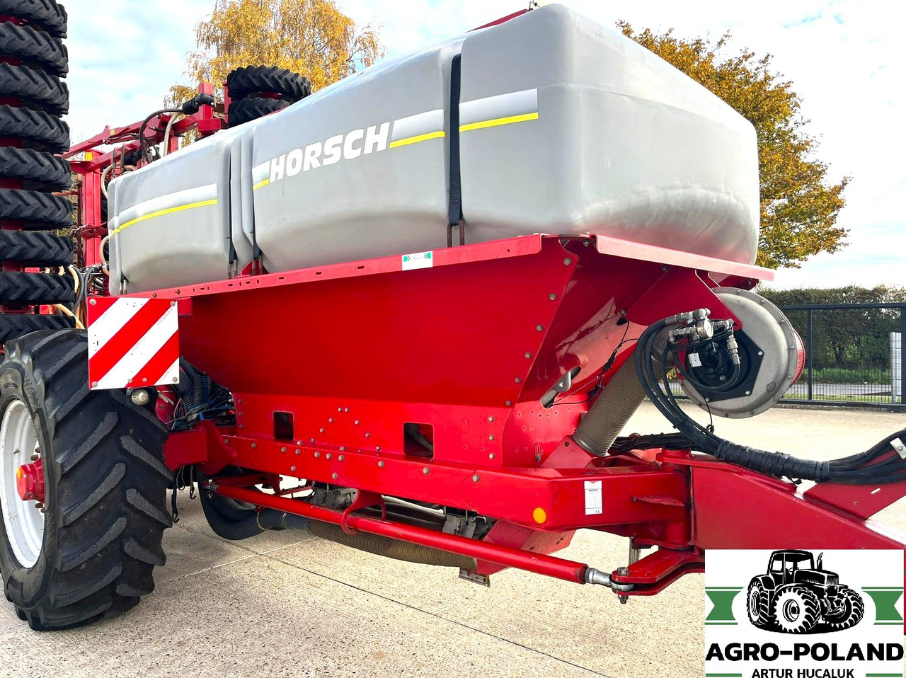 HORSCH SPRINTER 8 SW - 2014 ROK - 1194 H / 3928 HA - NAWOŻENIE - MiniDrill - Semeadora combinada: foto 3 HORSCH SPRINTER 8 SW - 2014 ROK - 1194 H / 3928 HA - NAWOŻENIE - MiniDrill - Semeadora combinada: foto 3