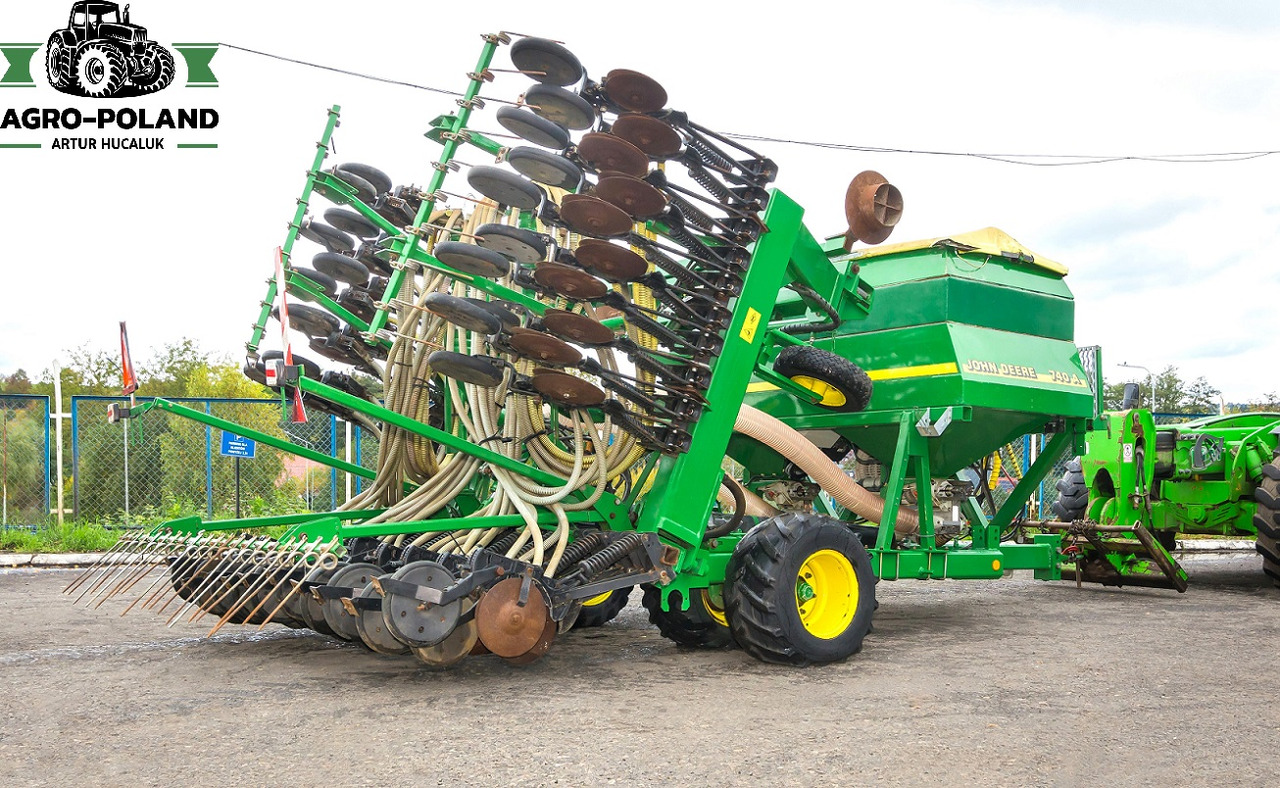 JOHN DEERE 740A - 2008 ROK - 6 M - Semeadeira: foto 4 JOHN DEERE 740A - 2008 ROK - 6 M - Semeadeira: foto 4