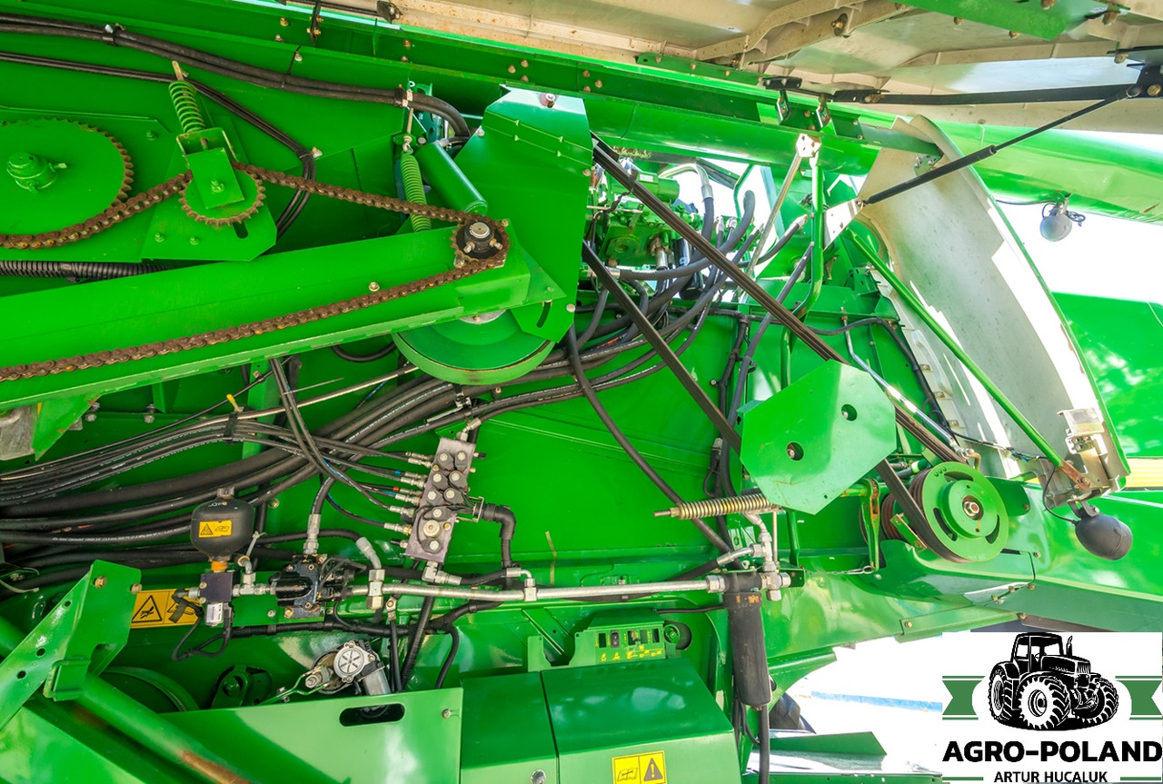 Ceifeira debulhadora JOHN DEERE W 550 - 2981 h - 5,5 M - 2011 ROK: foto 8