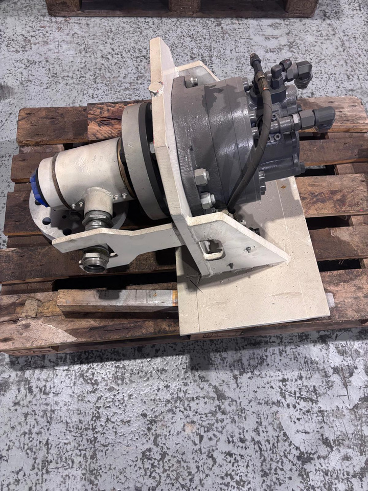 POCLAIN MS 11 - Motor hidráulico por Máquina de perfuração: foto 1 POCLAIN MS 11 - Motor hidráulico por Máquina de perfuração: foto 1