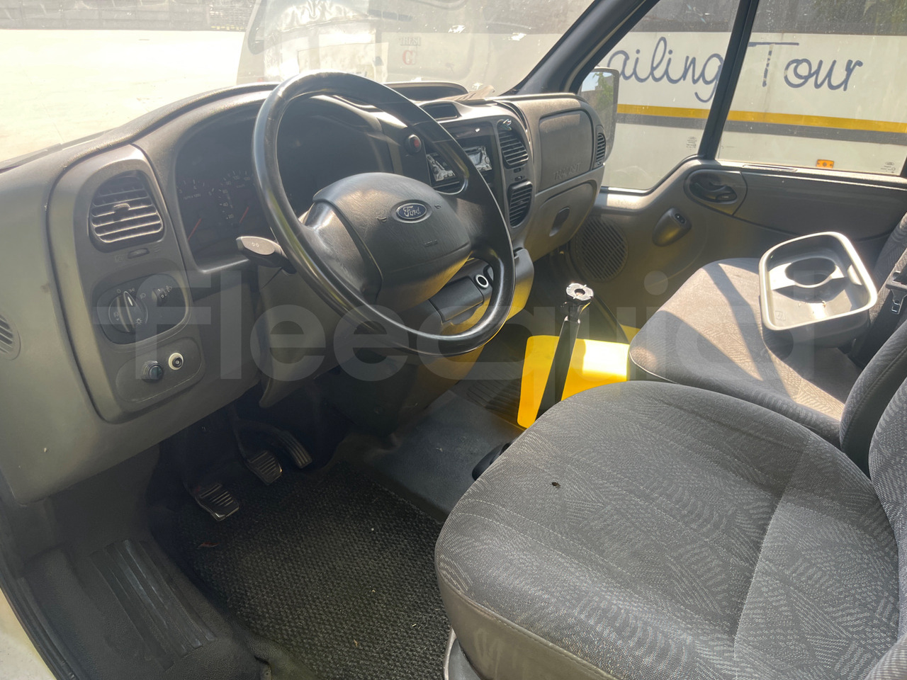 Bundle di 4 mezzi Ford - Transit Tourneo Ford - Transit Tourneo Ford - Transit Ford - Transit Tourneo - Minibus, Furgão de passageiros: foto 4 Bundle di 4 mezzi Ford - Transit Tourneo Ford - Transit Tourneo Ford - Transit Ford - Transit Tourneo - Minibus, Furgão de passageiros: foto 4