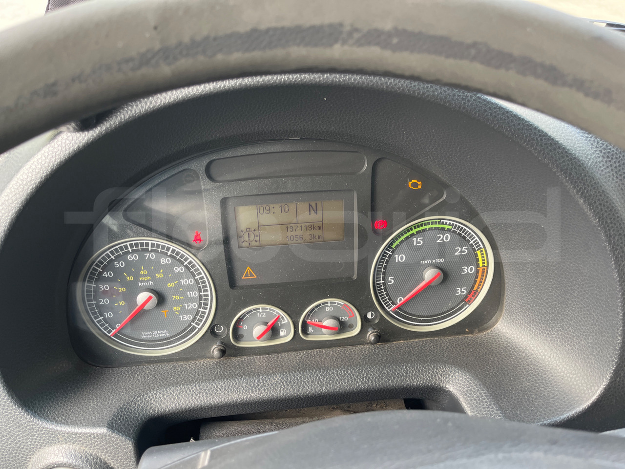 Iveco 100/E4 - Autocarro escolar: foto 3 Iveco 100/E4 - Autocarro escolar: foto 3