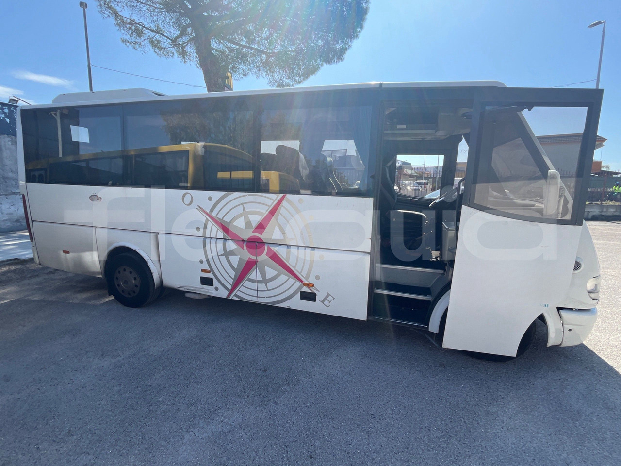 Minibus, Furgão de passageiros Iveco 59E12: foto 14