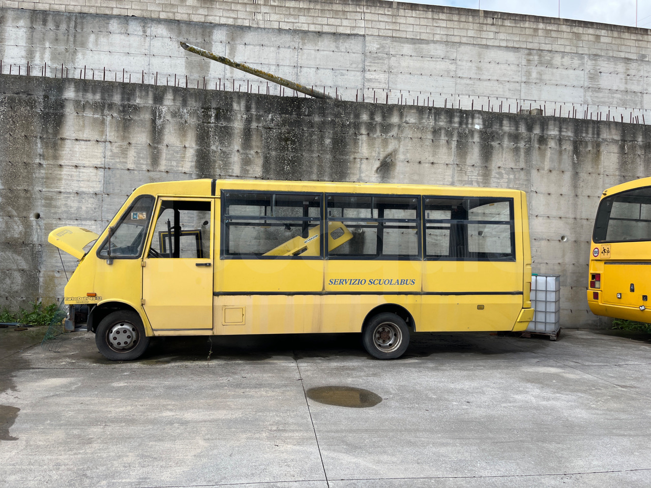 Iveco Cacciamali - Autocarro escolar: foto 3 Iveco Cacciamali - Autocarro escolar: foto 3